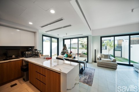 Māja Dubai Land, Dubaijā, AAE 4 istabas, 230 m2 Nr. 680946 - attēls 2