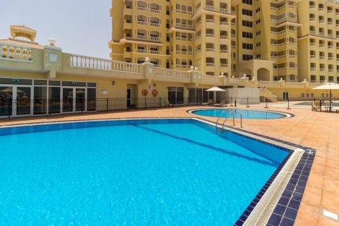 Lägenhet till försäljning i Al Hamra Village, Ras Al Khaimah, UAE 43 kvm Nr. 730673 - fotografi 14