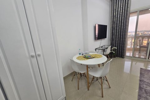 Lägenhet till försäljning i Al Hamra Village, Ras Al Khaimah, UAE 43 kvm Nr. 730673 - fotografi 8
