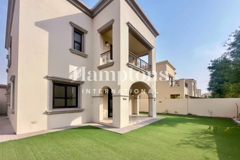 Villa en alquiler en Arabian Ranches, Dubai, EAU 3 dormitorios, 201.60972933 m2 № 651418 - foto 13