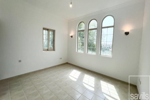 Vila v Jumeirah Islands, Dubai, SAE 4 ložnice, 956 m² Č.: 656003 - fotografie 10