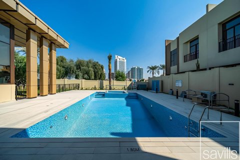 Városi lakóépület itt: Dubai Sports City, EAE, 4 hálószoba, 212 m², azonosító: 656004 - fénykép 18