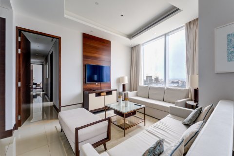 Apartamento en venta en Downtown Dubai (Downtown Burj Dubai), Dubai, EAU 3 dormitorios, 172 m2 № 734243 - foto 3
