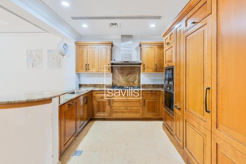 Shtëpi në qytet në Saadiyat Island, Abu Dhabi, Emiratet e Bashkuara Arabe 4 dhoma gjumi, 395.58 m2. № 753583 - Foto 4