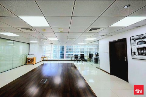 Kantoor te huur in Dubai, VAE 134.1 vr.m., nr 689157 - foto 8