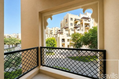 Apartment sa Remraam, Dubai, UAE 3 silid-tulugan, 139.08 sq.m. № 755218 - larawan 13