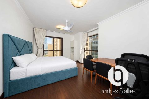 Lägenhet till försäljning i Jumeirah Beach Residence, Dubai, UAE 3 sovrum, 248 kvm Nr. 763927 - fotografi 25
