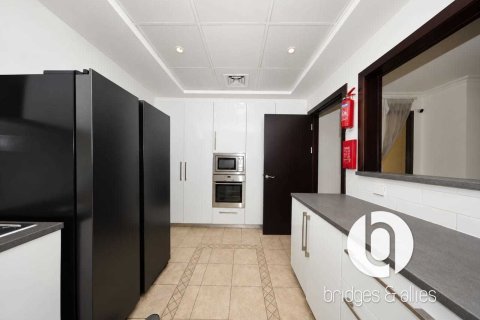 Lägenhet till försäljning i Jumeirah Beach Residence, Dubai, UAE 3 sovrum, 248 kvm Nr. 763927 - fotografi 7