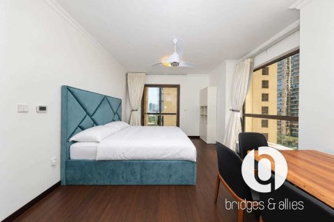 Lägenhet till försäljning i Jumeirah Beach Residence, Dubai, UAE 3 sovrum, 248 kvm Nr. 763927 - fotografi 26