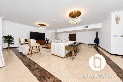Lägenhet till försäljning i Jumeirah Beach Residence, Dubai, UAE 3 sovrum, 248 kvm Nr. 763927 - fotografi 4