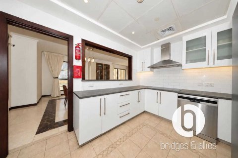 Lägenhet till försäljning i Jumeirah Beach Residence, Dubai, UAE 3 sovrum, 248 kvm Nr. 763927 - fotografi 8