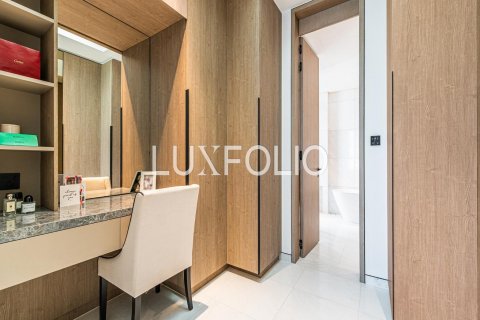 Vilë në Tilal Al Ghaf, Dubai, Emiratet e Bashkuara Arabe 5 dhoma gjumi, 416 m2. № 628277 - Foto 11