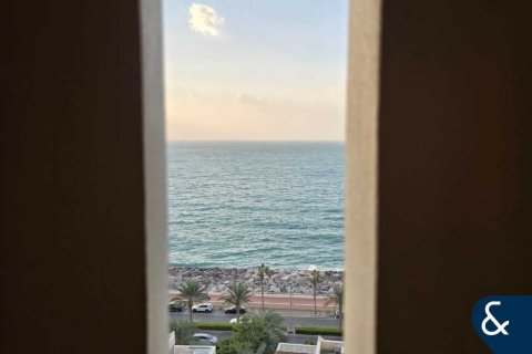 Apartment in Palm Jumeirah, Dubai, UAE 2 bedrooms, 183 sq.m. № 688762 - photo 19