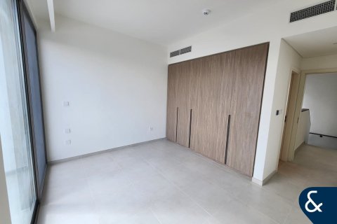 Shtëpi në qytet në The Valley, Dubai, Emiratet e Bashkuara Arabe 3 dhoma gjumi, 175 m2. № 688763 - Foto 15