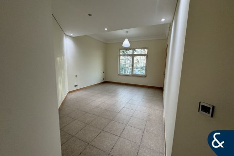 Apartment in Palm Jumeirah, Dubai, UAE 3 bedrooms, 204 sq.m. № 688764 - photo 7