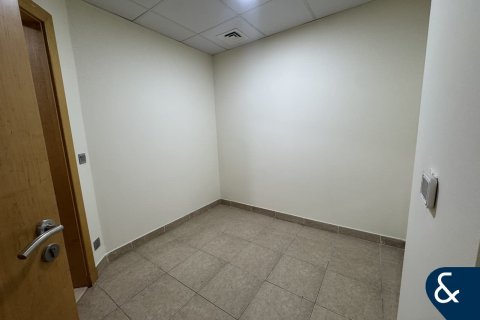 Apartment in Palm Jumeirah, Dubai, UAE 3 bedrooms, 204 sq.m. № 688764 - photo 11