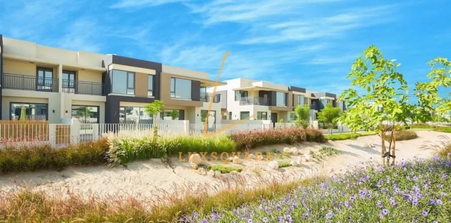 Villa in Dubai Hills Estate, UAE 3 bedrooms, 194 sq.m. № 687044