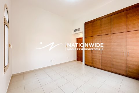 Willa na sprzedaż w Abu Dhabi, ZEA 4 sypialnie, 532 mkw., nr 682533 - zdjęcie 16