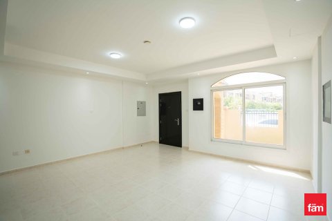 Müüa villa asukohaga Dubai, AÜE: 3 magamistoaga, 144.5 m² Nr 693157 - pilt 9