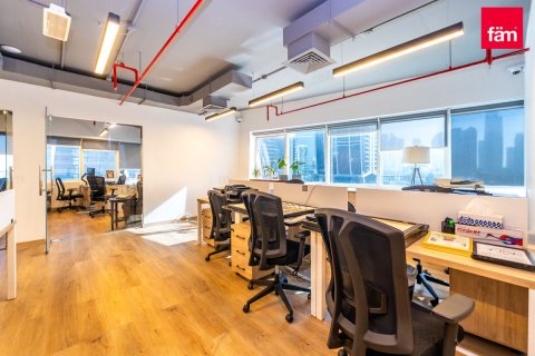 Toimisto Dubai, Arabiemiraatit 125 m2 № 693162 - kuva 6
