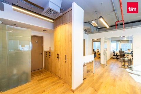 Toimisto Dubai, Arabiemiraatit 125 m2 № 693162 - kuva 2