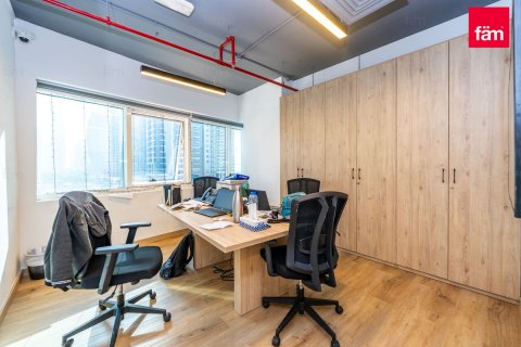 Toimisto Dubai, Arabiemiraatit 125 m2 № 693162 - kuva 7