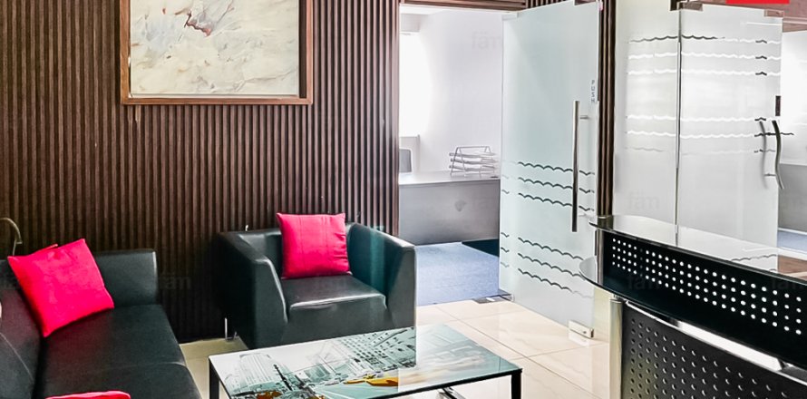 Office i Al Barsha, Dubai, UAE 91 kvm № 693160