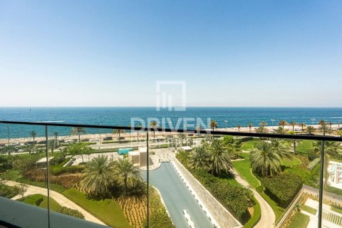 Lägenhet till försäljning i Palm Jumeirah, Dubai, UAE 5 sovrum, 679 kvm Nr. 653318 - fotografi 2