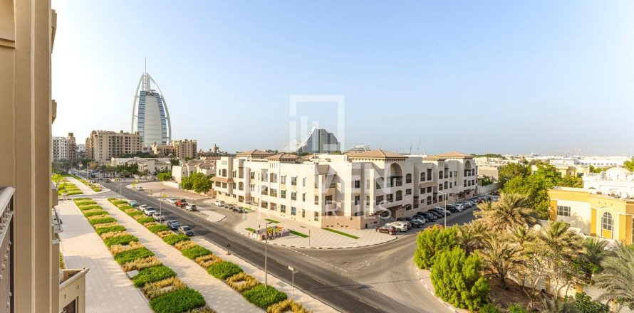 Квартира в Umm Suqeim, Дубай, ОАЕ 1 спальня, 70м2 № 653319