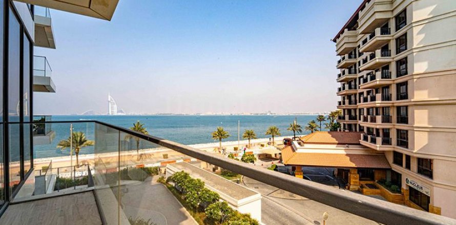 Apartment in Palm Jumeirah, Dubai, UAE 1 bedroom, 96.6191 sq.m. № 583370