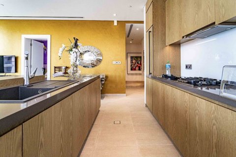 Apartment in Palm Jumeirah, Dubai, UAE 1 bedroom, 96.61912000 sq.m. № 583370 - photo 6