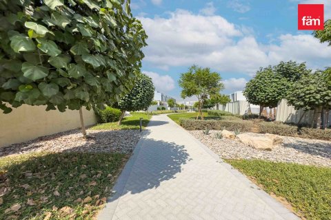 Townhouse in Al Furjan, Dubai, UAE 4 bedrooms, 226 sq.m. № 612447 - photo 25