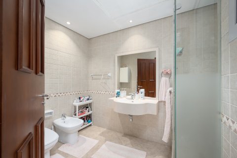 Falcon City of Wonders, Dubai, BAE’de satılık villa 5 yatak odası, 540.14 m&sup2; No 748793 - fotoğraf 11