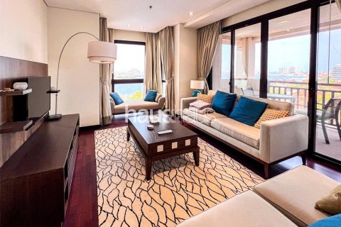 Apartament në Palm Jumeirah, Dubai, Emiratet e Bashkuara Arabe 2 dhoma gjumi, 169 m2. № 626071 - Foto 3