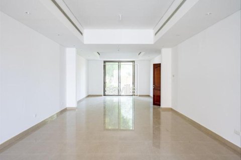 וילה למכירה ב Abu Dhabi, איחוד האמירויות  5 חדרי שינה, 547.2 מ"ר, מספר 753589 - תמונה 4