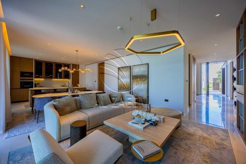 Villa on the Saadiyat Island, Abu Dhabi, UAE 6 bedrooms, 821 sq.m. № 615084 - photo 4