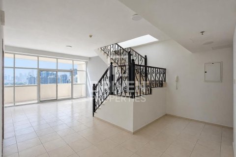 Lakás itt: Dubai Sports City, Dubai, EAE, 3 hálószoba, 240.62 m², azonosító: 755939 - fénykép 1