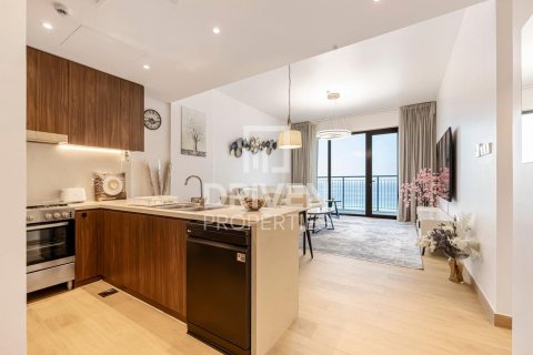 Apartment in Jumeirah, Dubai, UAE 2 bedrooms, 112.04 sq.m. № 755937 - photo 5