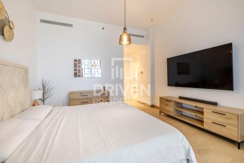 Apartment in Jumeirah, Dubai, UAE 2 bedrooms, 112.04 sq.m. № 755937 - photo 7