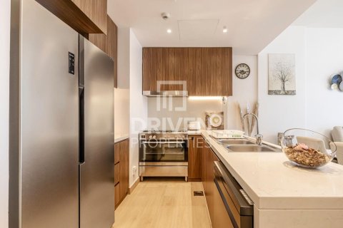 Apartment in Jumeirah, Dubai, UAE 2 bedrooms, 112.04 sq.m. № 755937 - photo 10