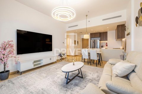 Apartment in Jumeirah, Dubai, UAE 2 bedrooms, 112.04 sq.m. № 755937 - photo 2