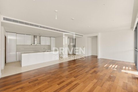 Apartment in City Walk, Dubai, UAE 3 bedrooms, 214.98 sq.m. № 755938 - photo 2