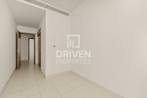 Apartment in City Walk, Dubai, UAE 3 bedrooms, 214.98 sq.m. № 755938 - photo 9