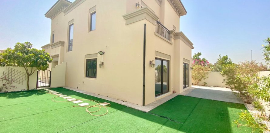 Villa i Dubai, UAE 5 sovrum, 638.6 kvm Nr. 706124
