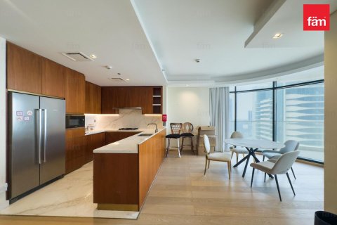 דירה להשכרה ב Downtown Dubai (Downtown Burj Dubai), Dubai, איחוד האמירויות 2 חדרי שינה, 191.4 מ"ר, מספר 710292 - תמונה 3