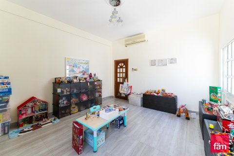 Villa sa Dubai, UAE 4 silid-tulugan, 471.5 sq.m. № 710294 - larawan 14