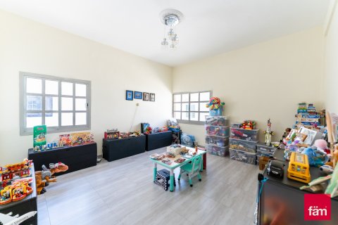 Villa sa Dubai, UAE 4 silid-tulugan, 471.5 sq.m. № 710294 - larawan 13