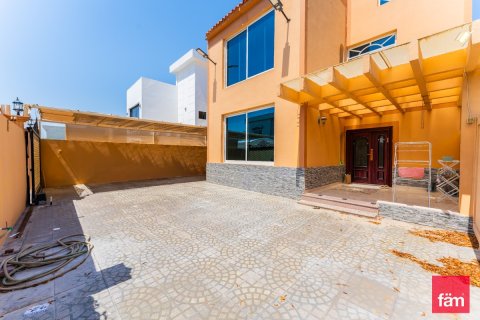 Villa sa Dubai, UAE 4 silid-tulugan, 471.5 sq.m. № 710294 - larawan 24