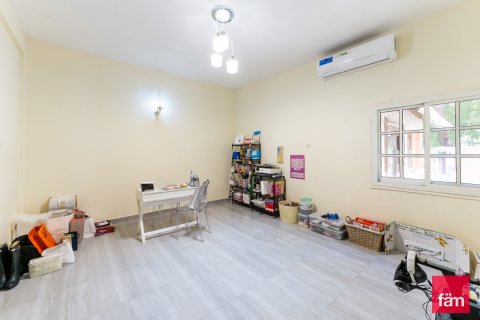 Villa sa Dubai, UAE 4 silid-tulugan, 471.5 sq.m. № 710294 - larawan 12