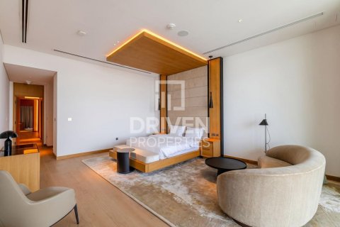 Duplex à vendre à Jumeirah, Dubai, EAU 5 chambres, 828.32 m2 № 761576 - photo 10